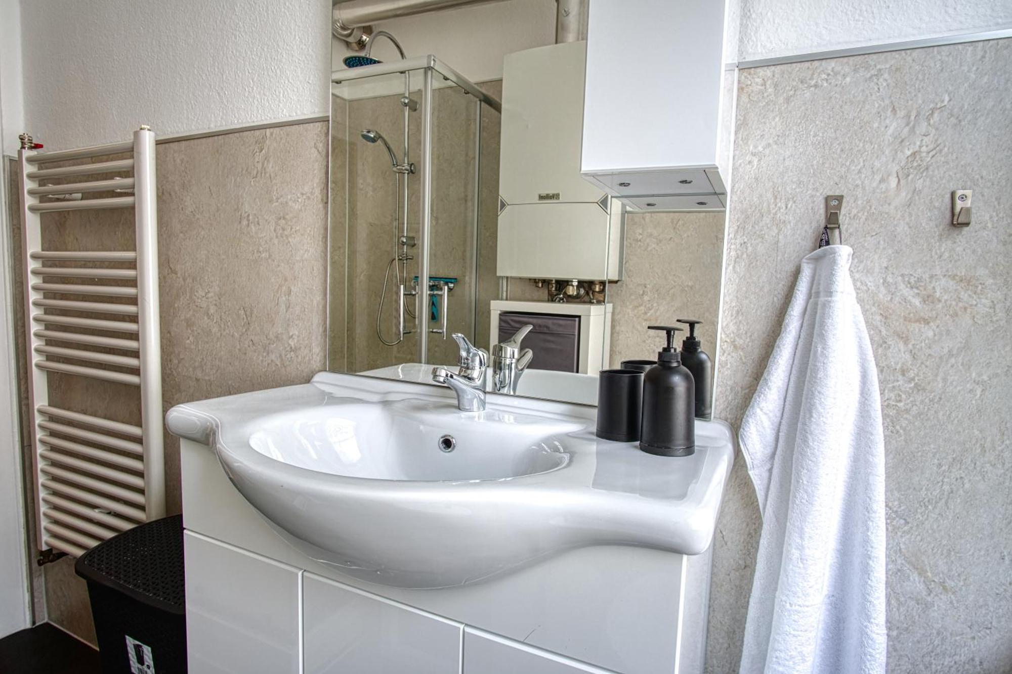 Homefy Sleep & Relax Apartment - Free Parking - Top Location Essen Exterior foto